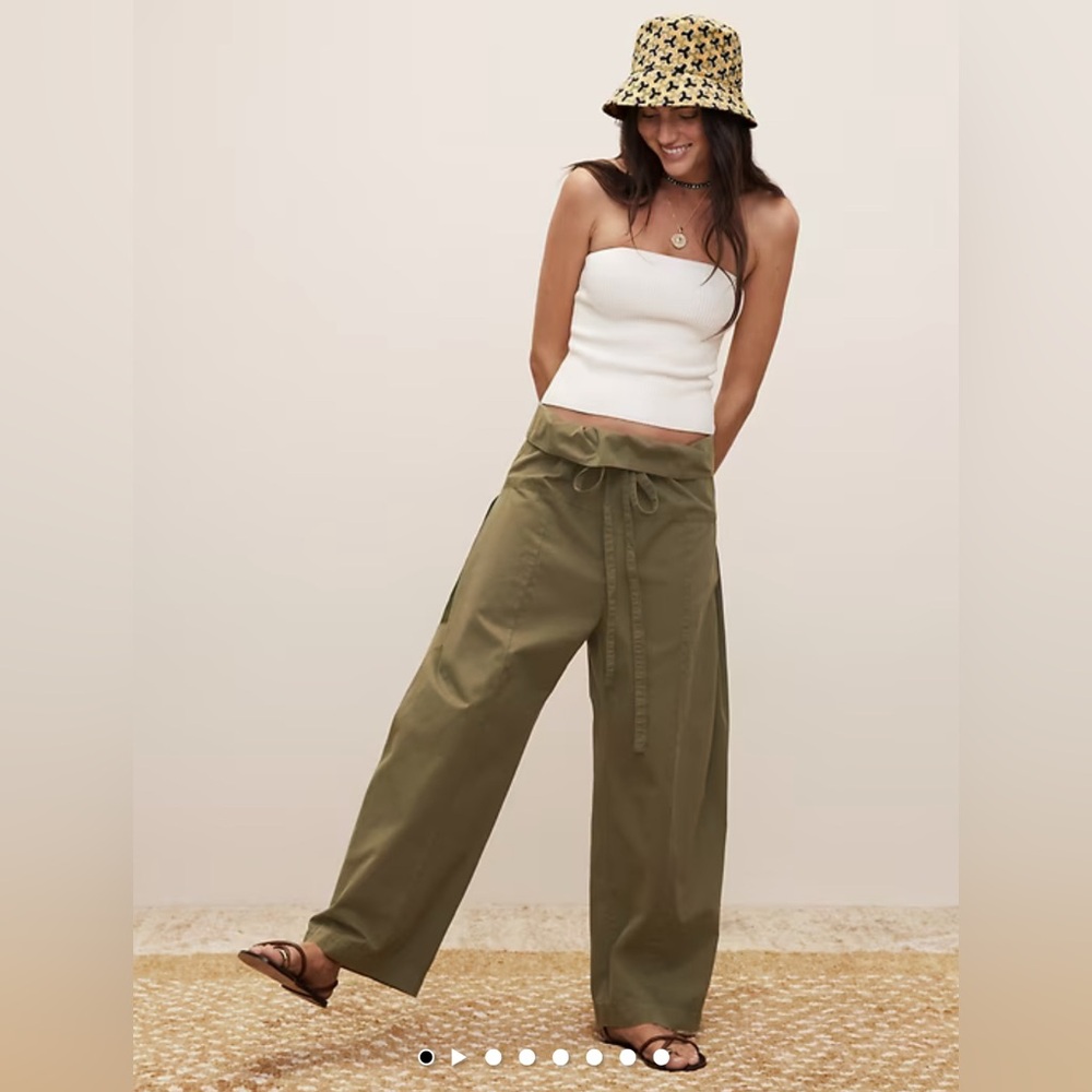 Banana Republic THE WHITE LOTUS OVERSIZED FISHERMAN PANT